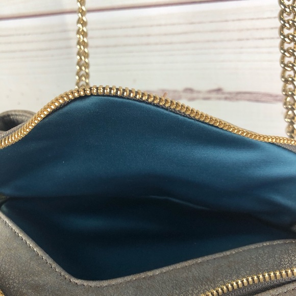 Henri Bendel cross body purse - Picture 6 of 8